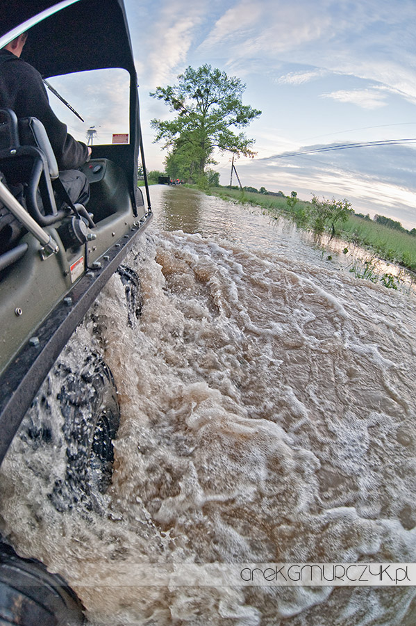 Zdjęcia, fotografie powódź 2010